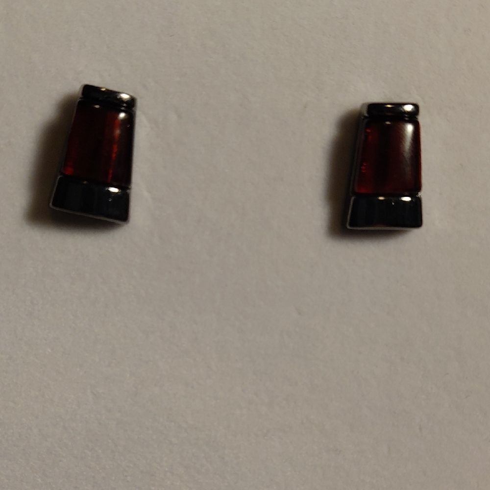 Elegant Red and Silver Necklace and Earring Set - Picture 3 of 4